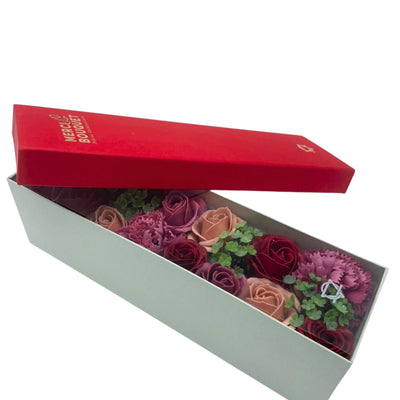 Vintage Red Roses Scented Body And Bath Soap Flowers In Long Gift Box.
