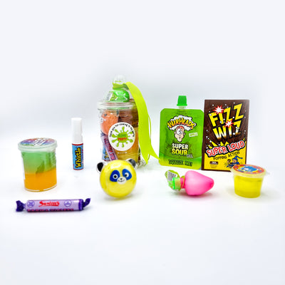 Pre filled slime party goody bags with slime, putty and sweets. Slime party favours for boys and girls. 