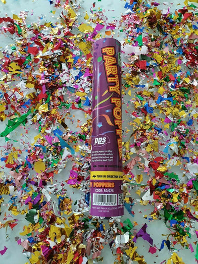 Colorful metallic confetti party cannons, air poppers in small, medium and large sizes. Our cannon confetti poppers come with compressed air or spring-loaded mechanism. 