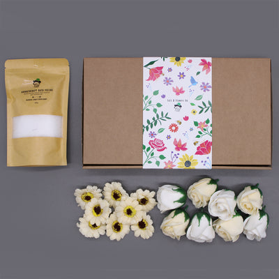 Passion Salt & Soap Flowers Bath Gift Sets - Eucalyptus, Ginger & Black Pepper.