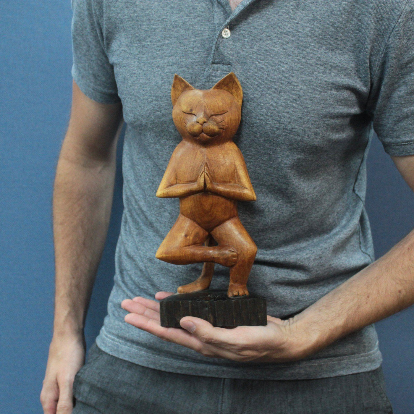 Handcarved Wooden Yoga Cats Ornament Home Decoration - One Leg.