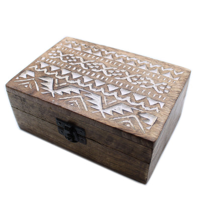 White Washed Wooden Storage Box - Slavic Design 6 x 4 Inch. 