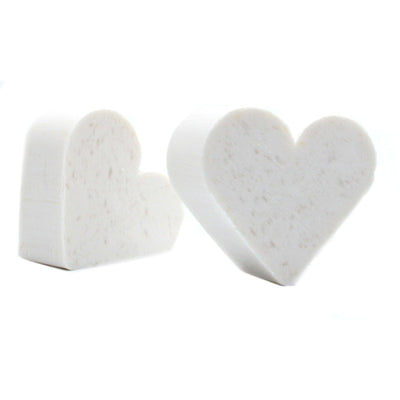 10x Green Heart Shaped Paraben Free Fragranced Guest Soap - Coconut.