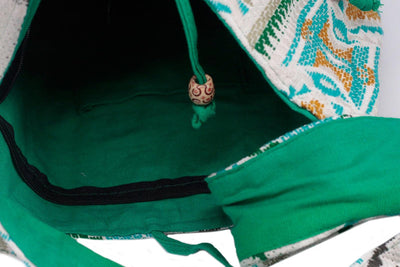 Kathmandu Spring Women's Large Cross-Body Shoulder Bag – Green
