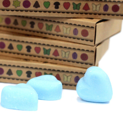 Box of 6 Soy Blue Heart Shaped Wax Melts - Dewberry.