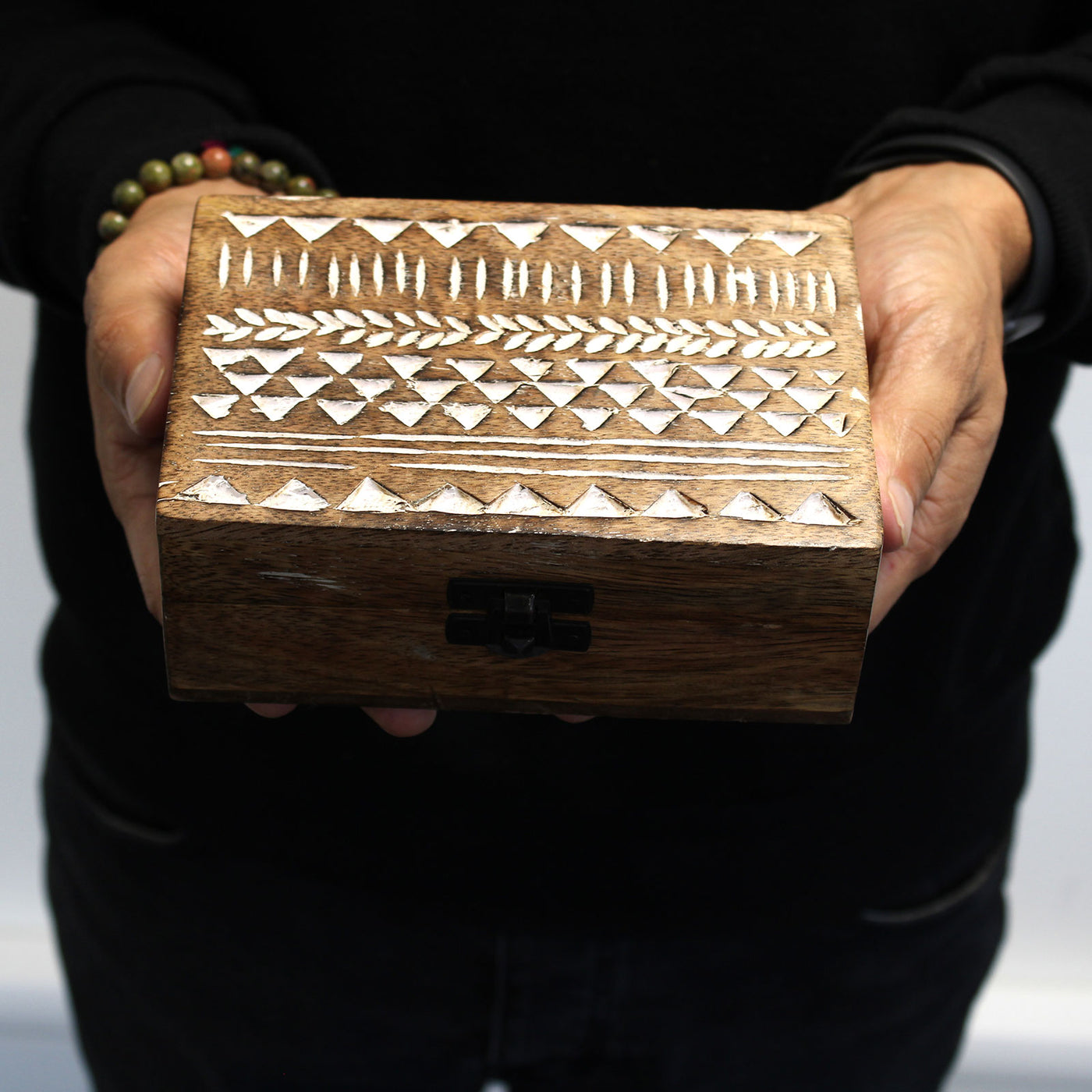White Washed Wooden Storage Box - Aztec Design 6 x 4 Inch. 